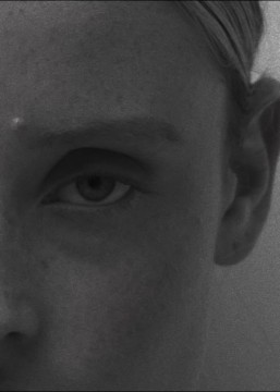 Maison maire | Eclipsed